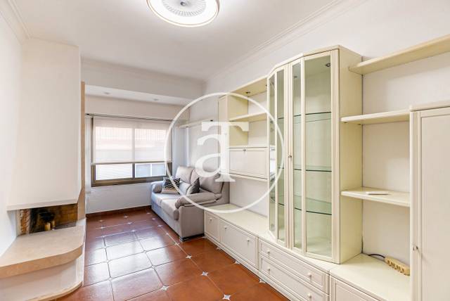 Piso en Alquiler en Carrer Estruch en Collblanc