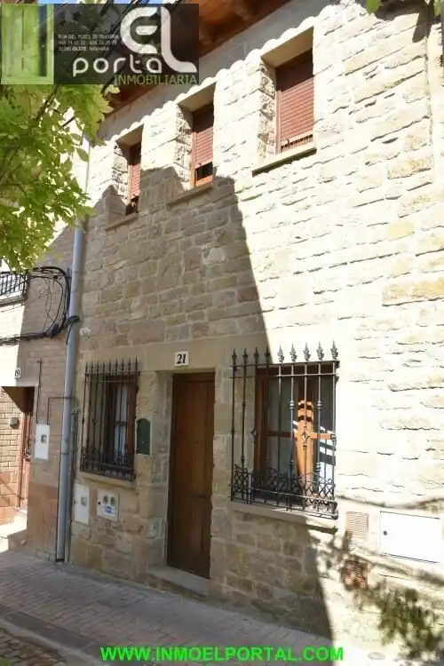 Vista exterior de Finca rústica en venta en San Martín de Unx con Calefacción