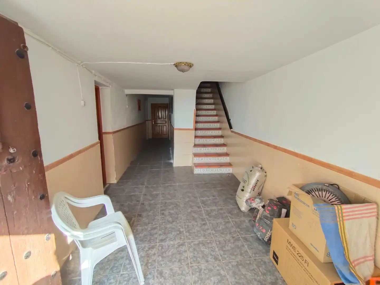 Houses for sale in La Calahorra  with Terrace, Storage room and Furnished