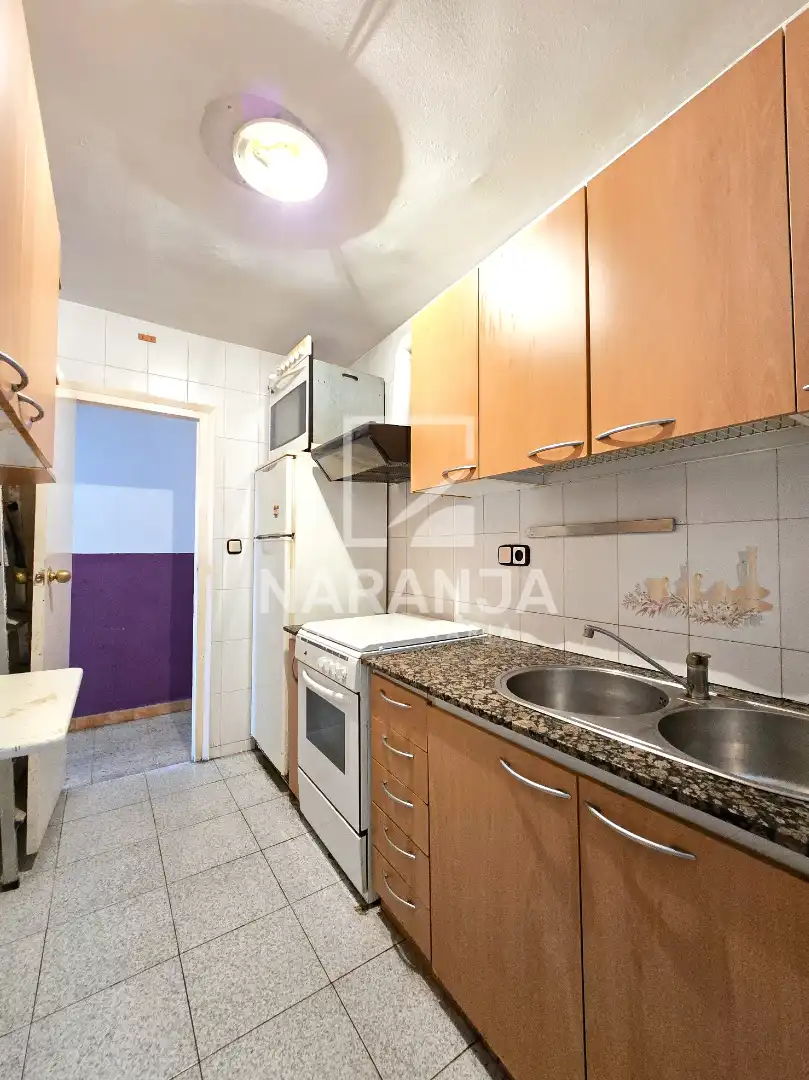 Kitchen of Flat for sale in Santa Coloma de Gramenet  with Balcony