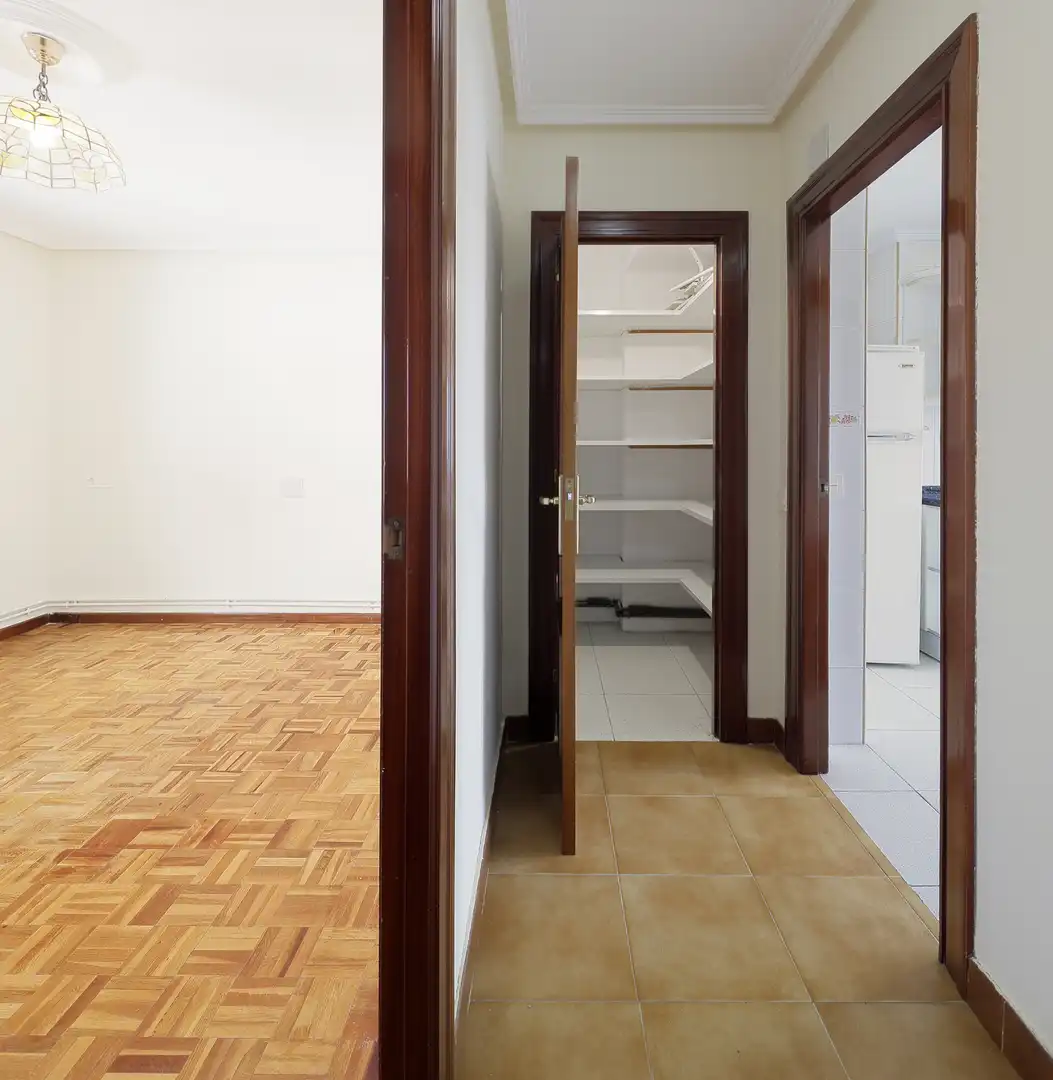 Pis en venda en Gijón  amb Calefacció, Parquet i Terrassa