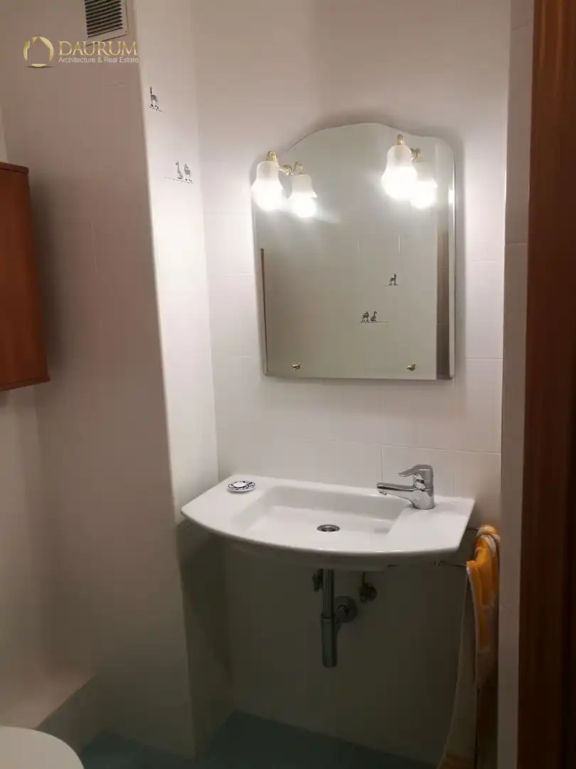 Bathroom of Flat for sale in Alcalá de Henares  with Air Conditioner, Heating and Terrace