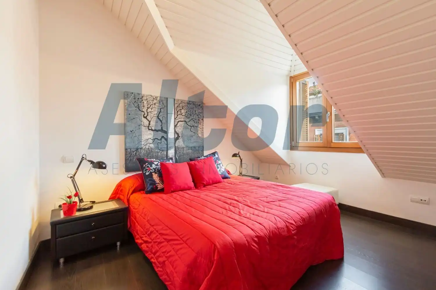 Bedroom of Attic for rent in Madrid  with Heating, Terrace and Furnished