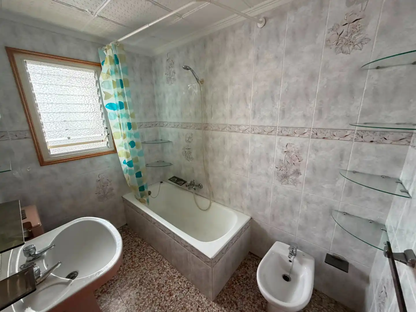 Bathroom of Flat for rent in San Vicente del Raspeig / Sant Vicent del Raspeig  with Furnished, Oven and Washing machine