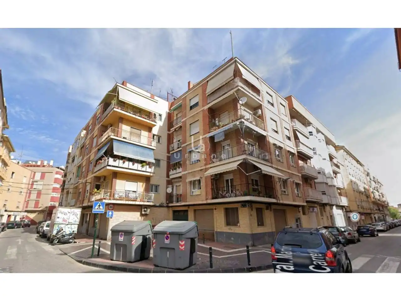 Flat with terrace for sale in Calle Buenos Aires 9
