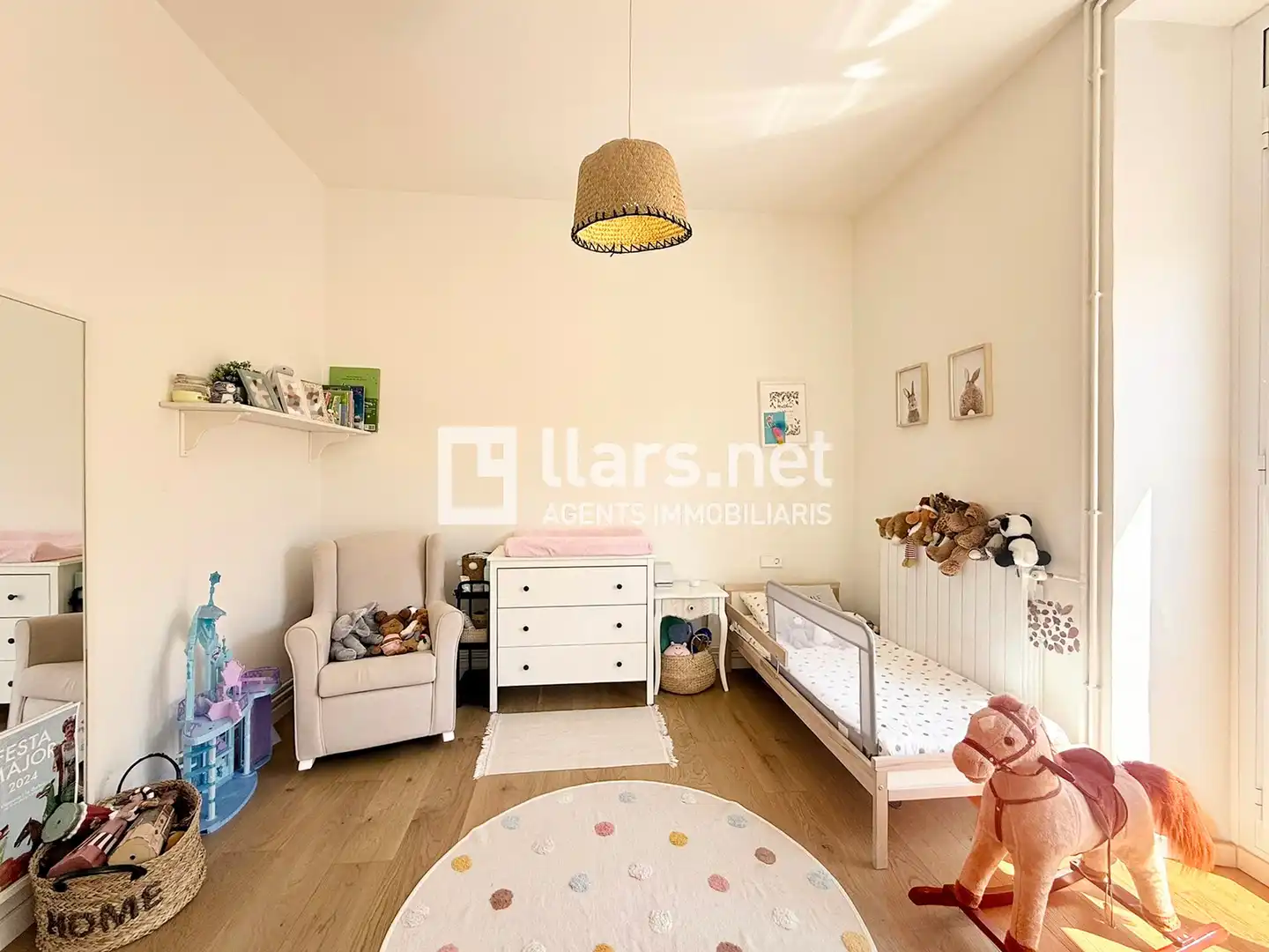 Habitación de Piso en venta en Vilanova i la Geltrú con Calefacción y Balcón