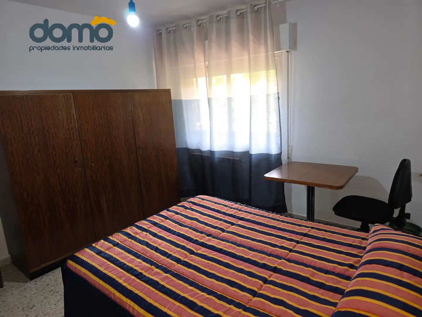 Schlafzimmer von Wohnung zur Miete in Granada mit Heizung, Terrasse und Möbliert
