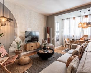 Living room of Apartment to rent in  Madrid Capital  with Air Conditioner, Heating and Furnished