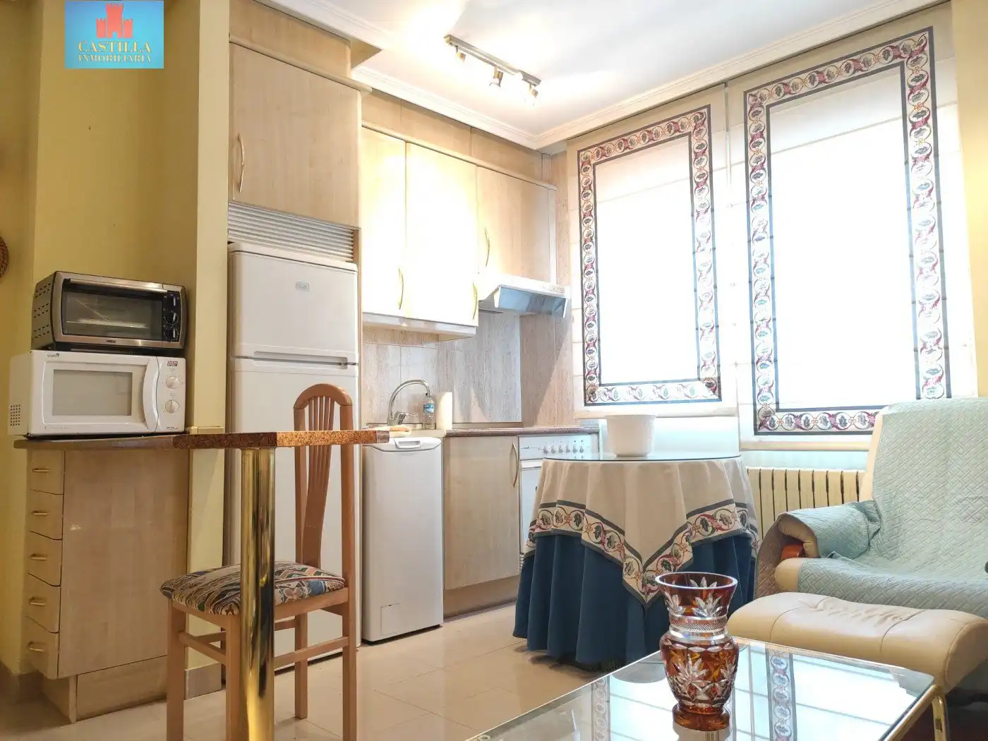 Kitchen of Flat for rent in Ávila  with Heating, Storage room and Furnished