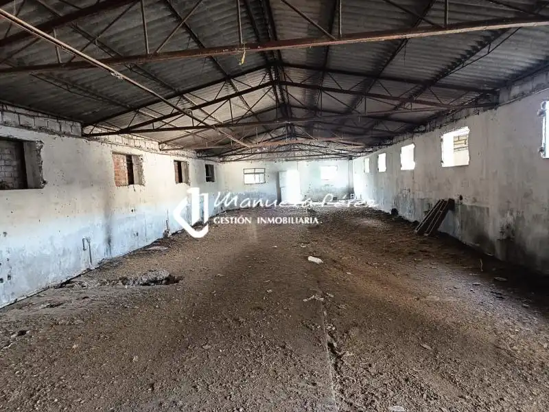 Nave industrial en venta en Navalmoral de la Mata