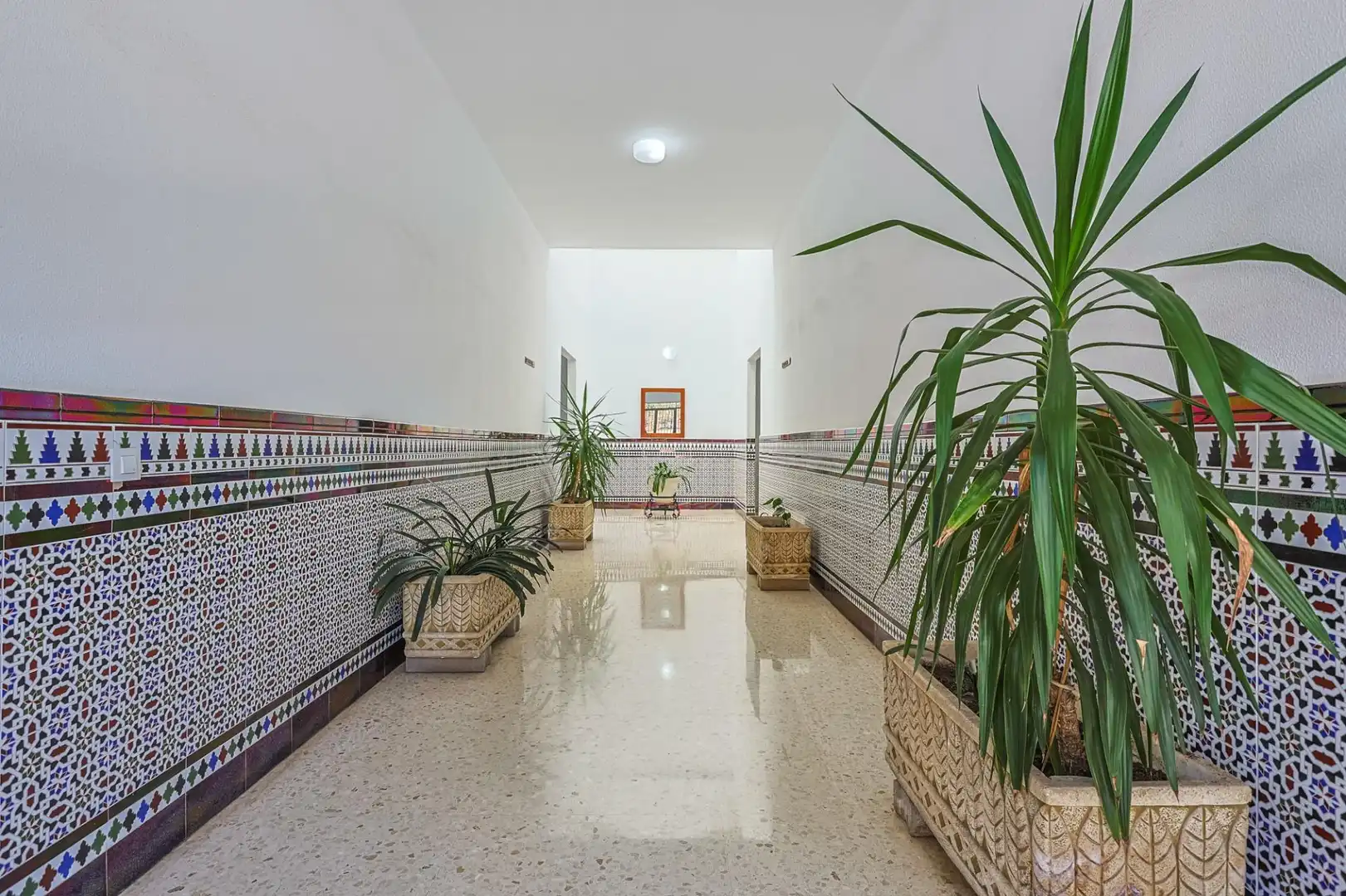 Flat for sale in Sevilla  with Air Conditioner and Furnished