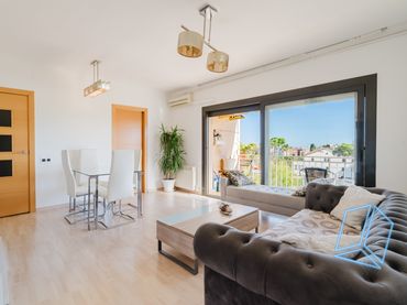 Wohnung mit Balkon zum Verkauf in Plaça Arquebisbe Modrego