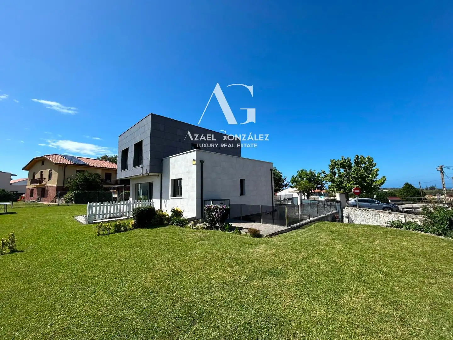Exterior view of Houses for sale in Santander  with Heating, Private garden and Terrace