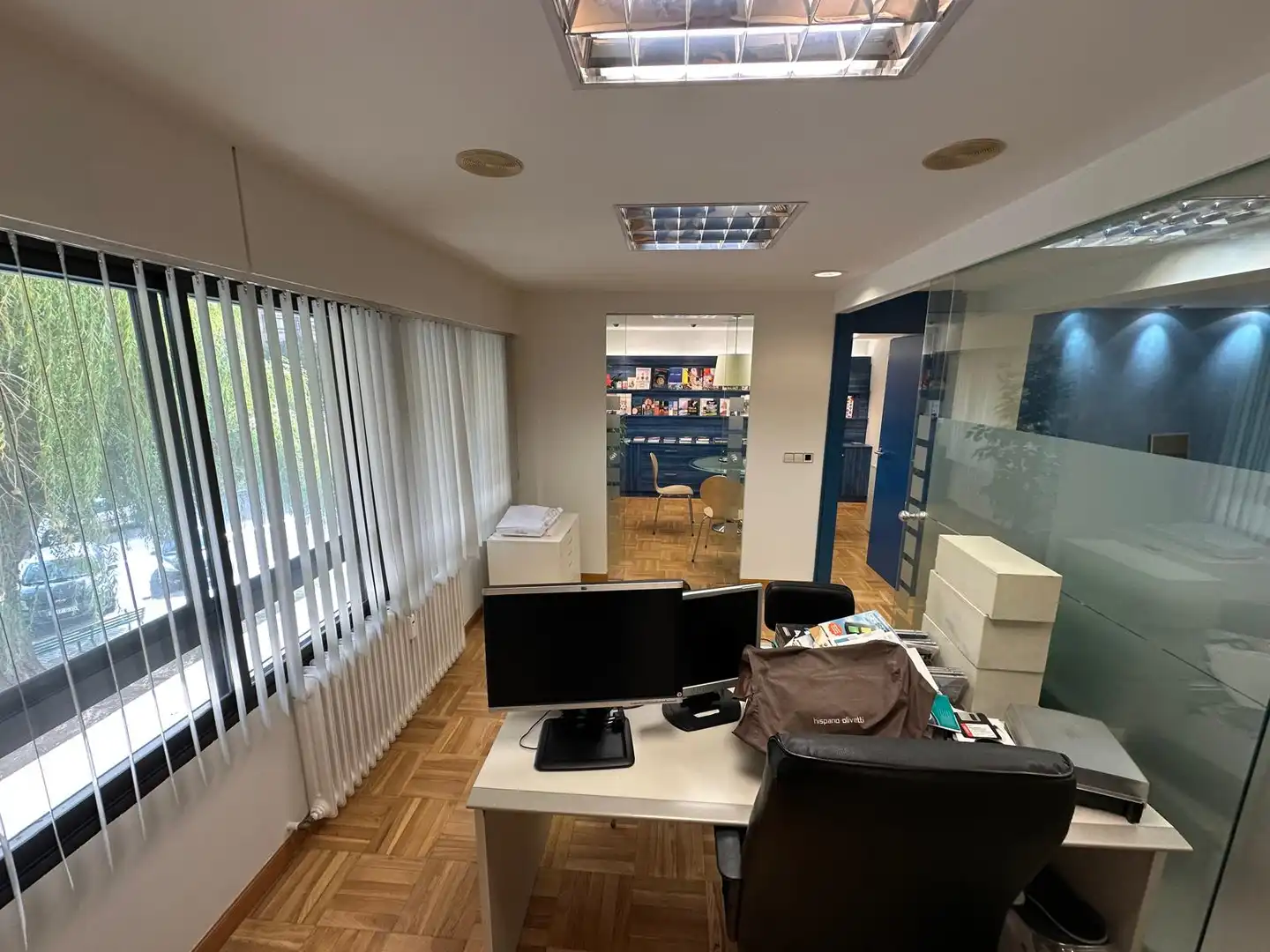 Oficina en venda en Burgos amb Calefacció i Moblat