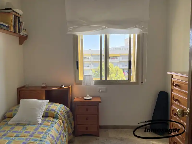 Habitación de Piso en venta en Salou con Terraza, Amueblado y Piscina comunitaria