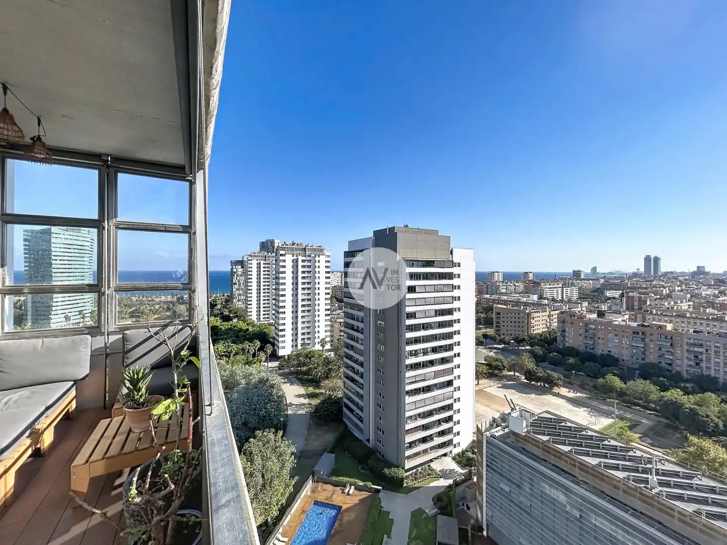 Vista exterior de Apartamento en venta en Barcelona con Aire acondicionado, Calefacción y Jardín privado