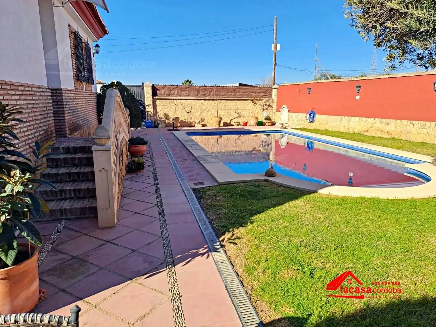 Swimming pool of Country homes for sale in Córdoba  with Storage room and Swimming Pool