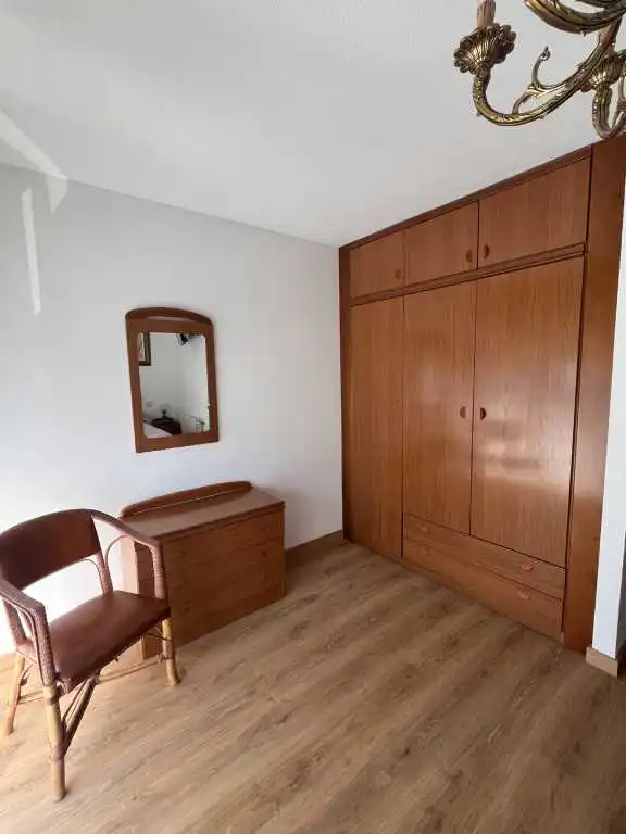 Habitación de Dúplex en venta en Bárcena de Pie de Concha con Calefacción, Trastero y Amueblado