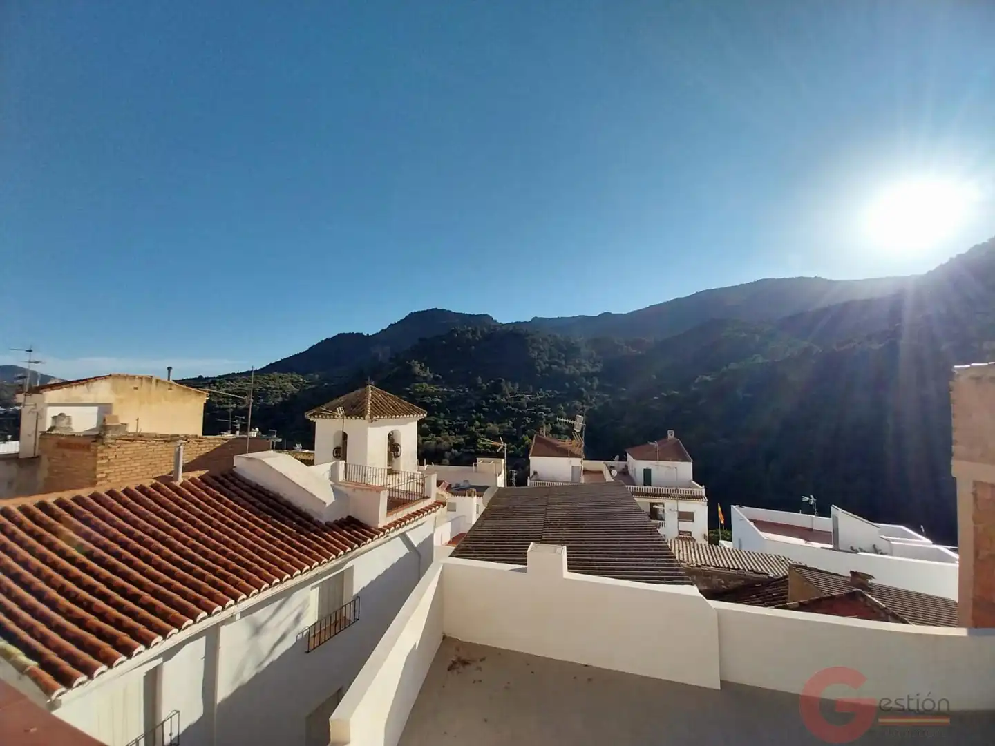Vista exterior de Casa o xalet en venda en Los Guájares amb Terrassa
