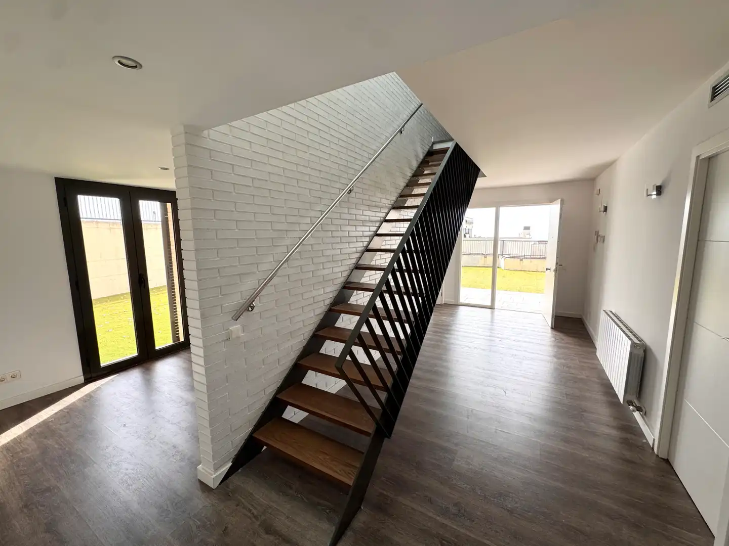 Casa adosada en venta en Mataró con Aire acondicionado, Calefacción y Jardín privado