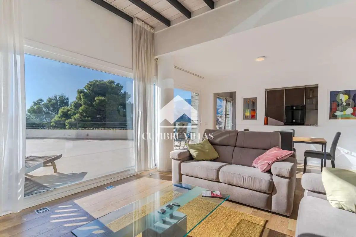 Sala d'estar de Casa o xalet en venda en La Herradura