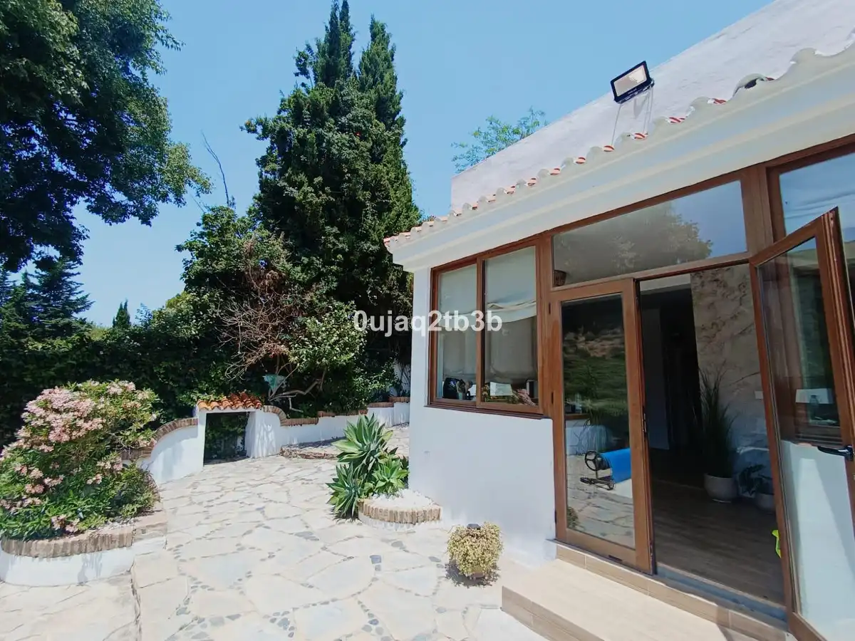 Jardí de Finca rústica en venda en Manilva amb Aire condicionat, Jardí privat i Terrassa
