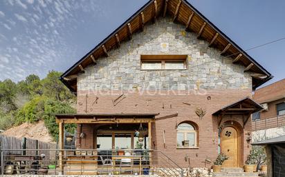 Außenansicht von Haus oder Chalet zum verkauf in Rellinars mit Klimaanlage, Terrasse und Schwimmbad