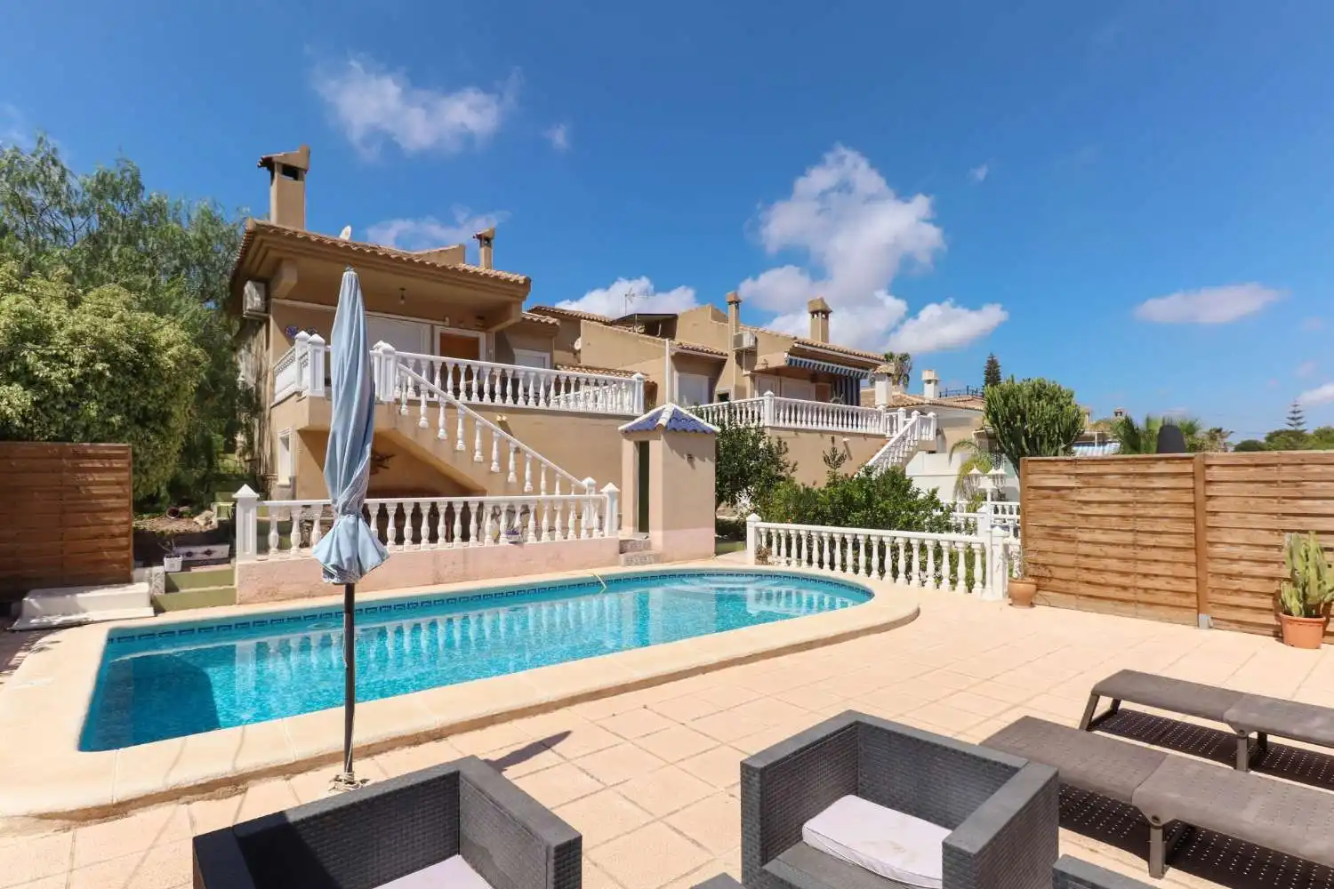 Villa avec piscine à vendre à Orihuela Costa