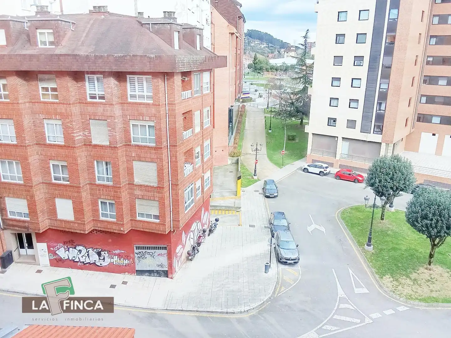 Parking of Flat for sale in Oviedo   with Heating and Parquet flooring