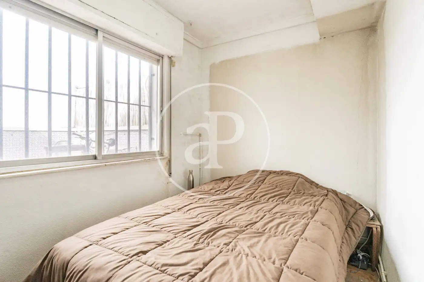 Habitación de Ático en venta en Madrid con Calefacción y Terraza