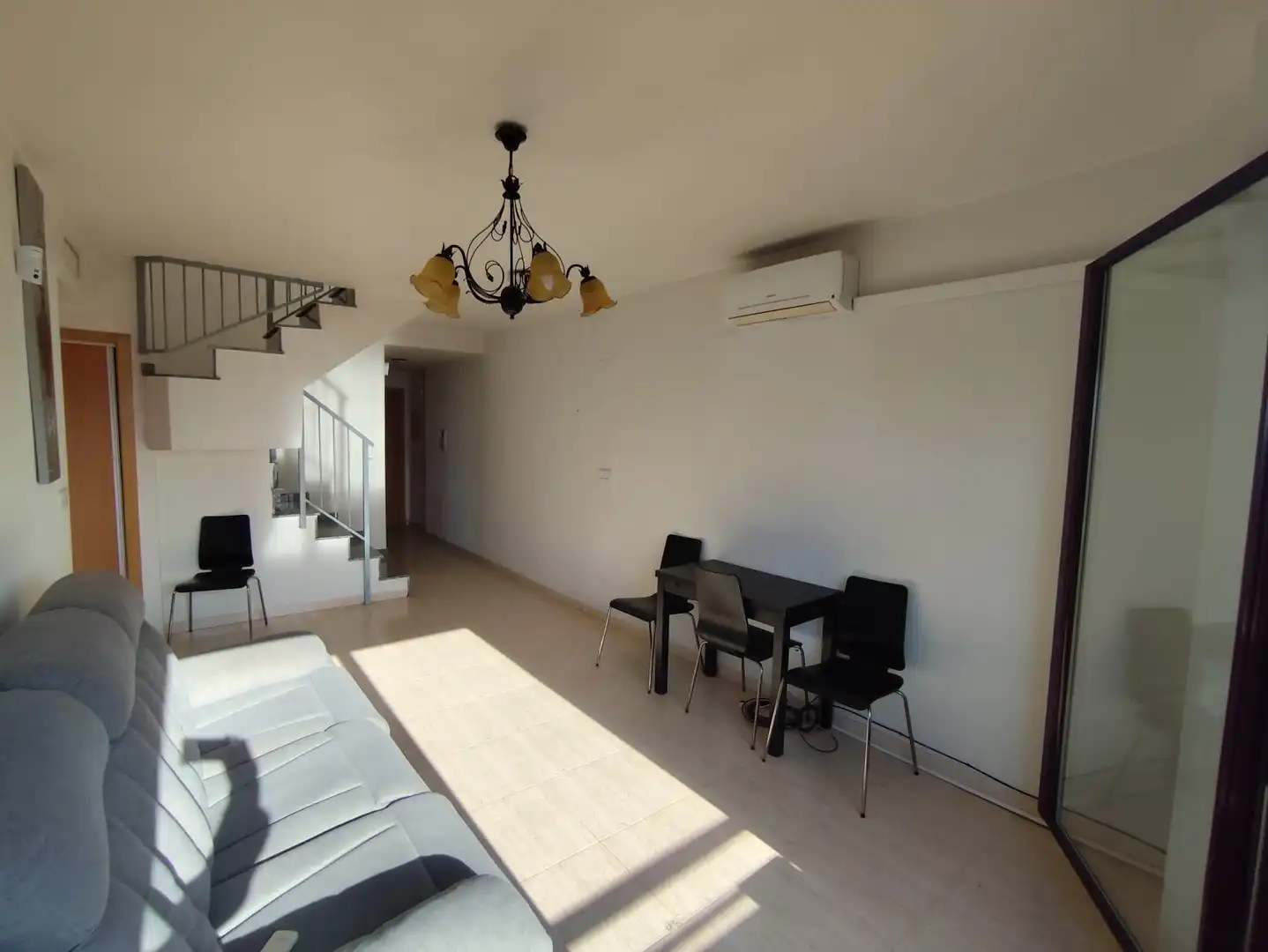 Sala d'estar de Àtic en venda en Murcia amb Aire condicionat, Terrassa i Traster
