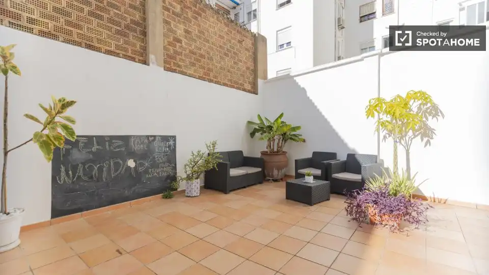 Terrace of Flat for rent in Valencia  with Air Conditioner, Heating and Furnished
