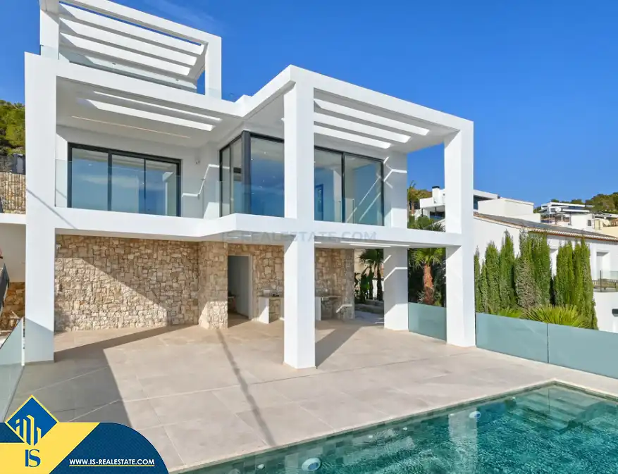Villa mit Pool zum Verkauf in Gran Sol