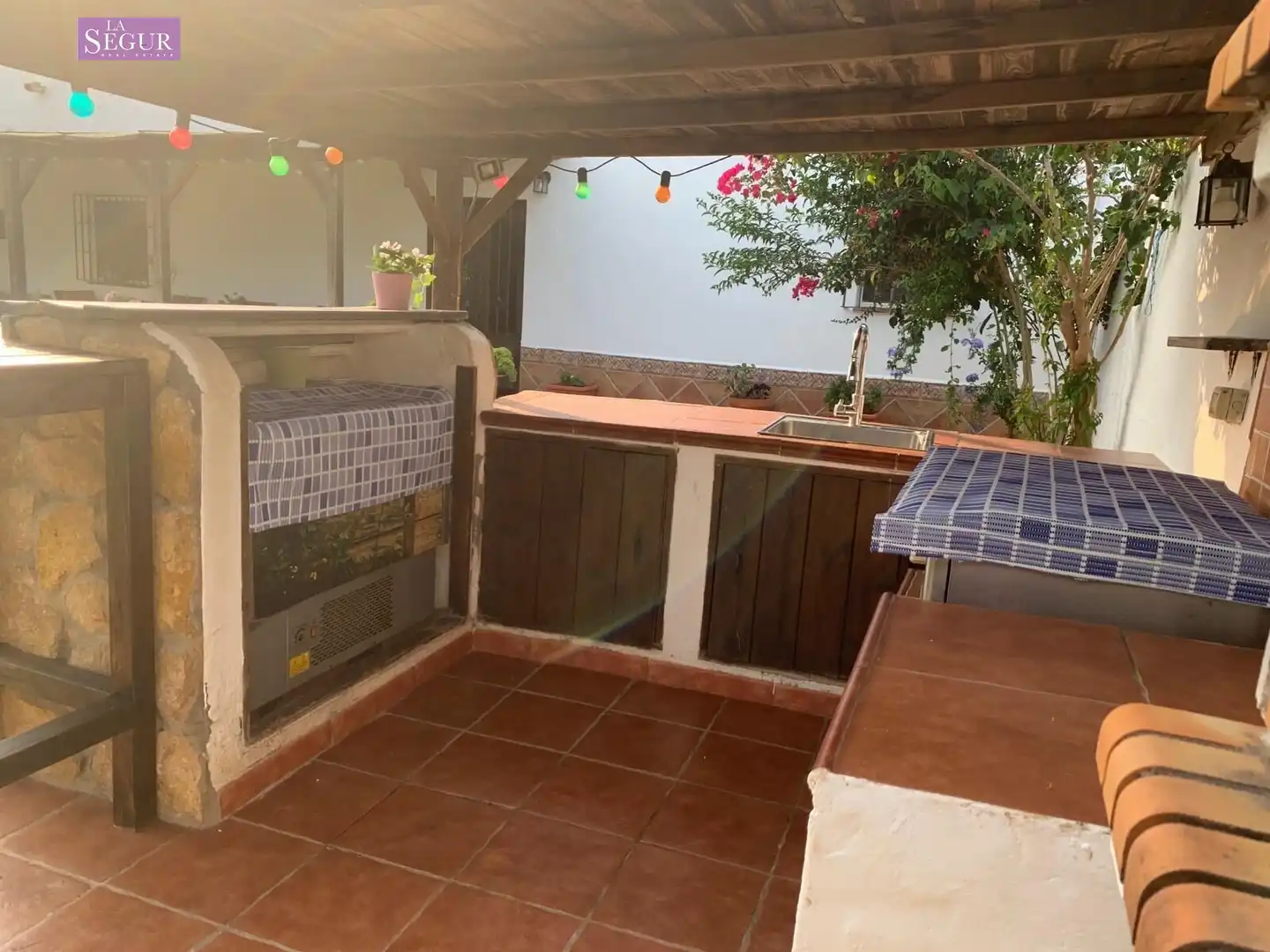 Jardín de Casa o chalet en venta en Conil de la Frontera con Aire acondicionado, Jardín privado y Terraza
