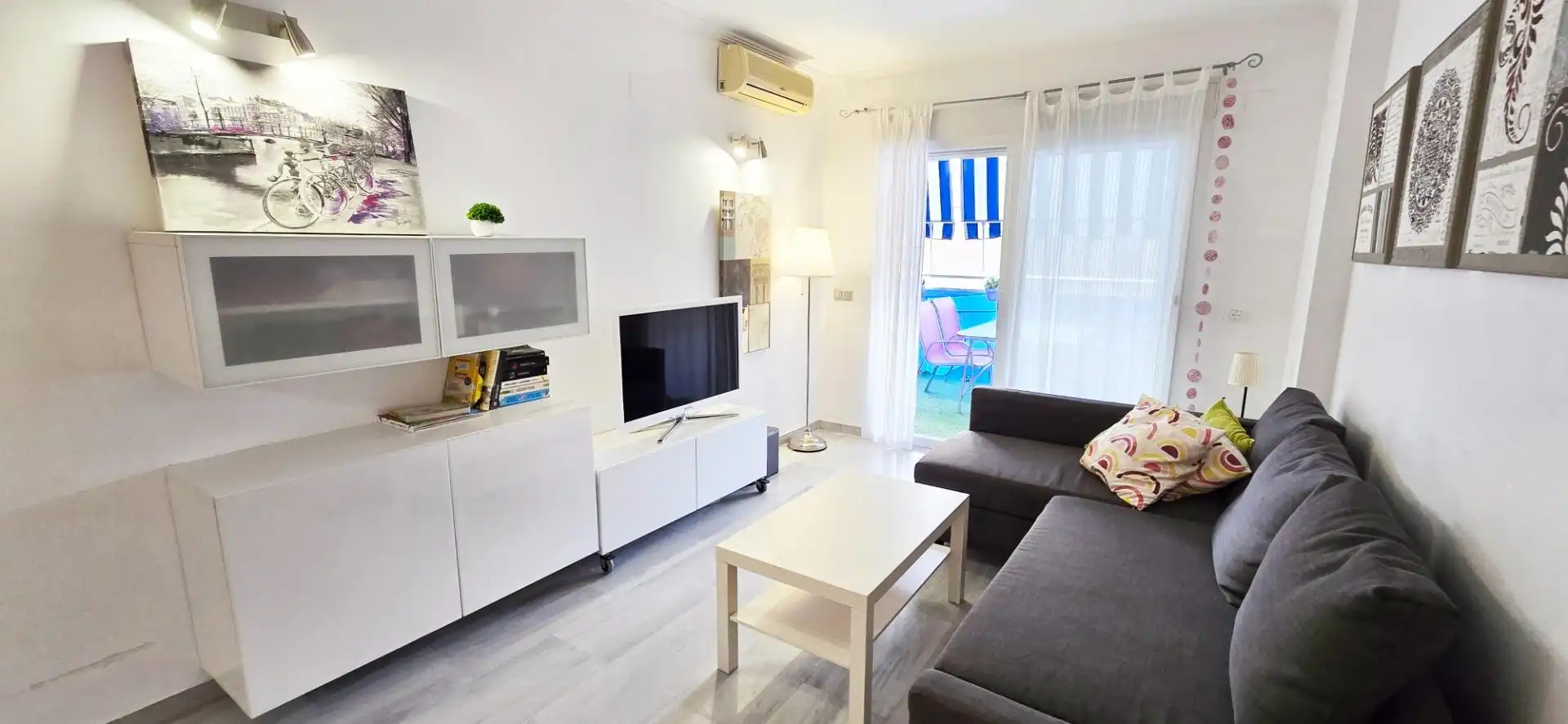 Wohnzimmer von Wohnungen zur Miete in Villajoyosa / La Vila Joiosa mit Klimaanlage, Privatgarten und Terrasse