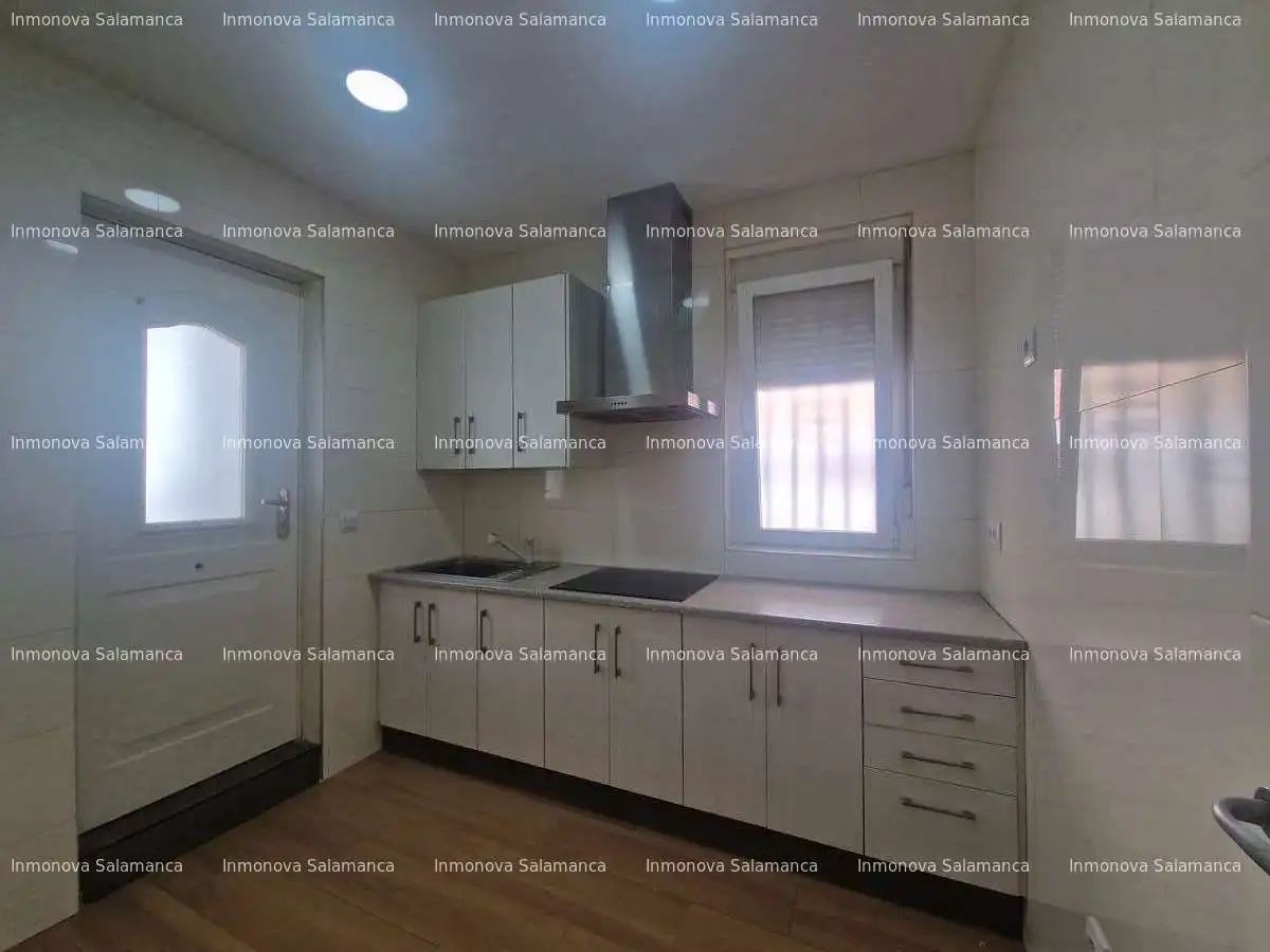 Cocina de Casa o chalet en venta en Salamanca con Calefacción y Amueblado