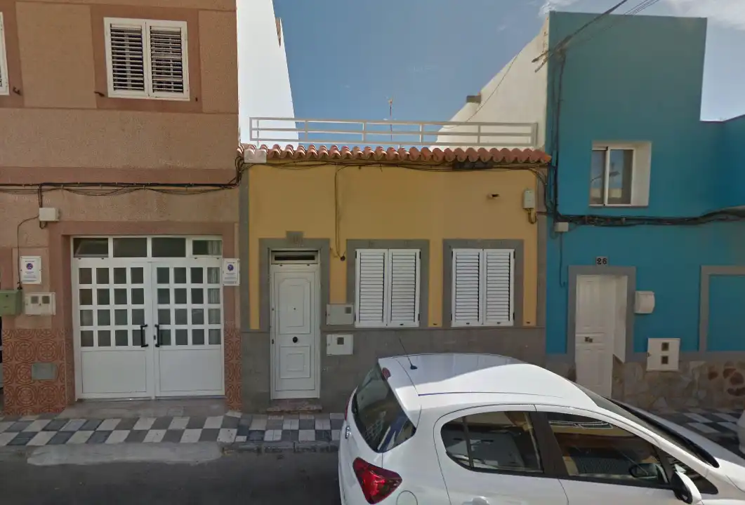 Casa adosada en venta en Calle Álvaro de Bazán, 28, Playa de Arinaga