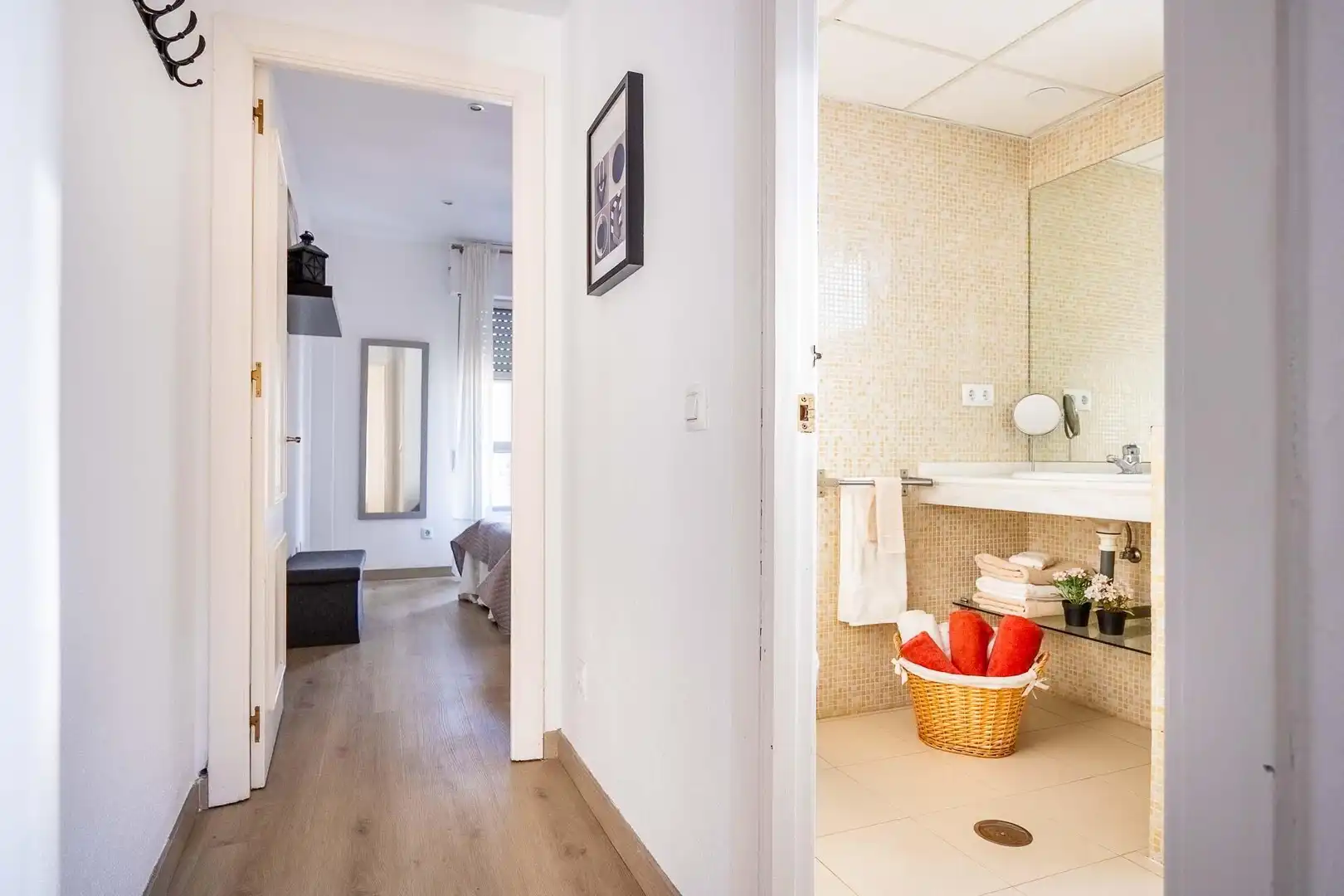 Flat for sale in Sevilla, Sevilla