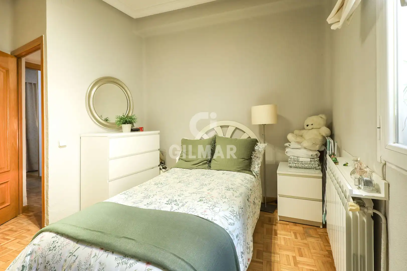Habitación de Piso en venta en Madrid con Calefacción