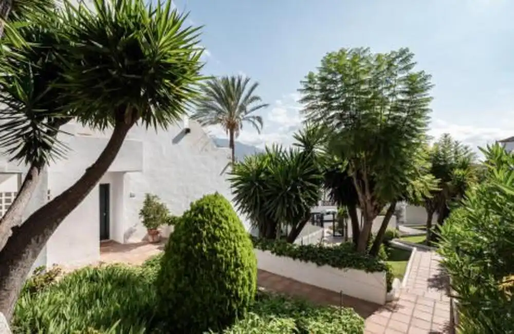Apartment mit Pool zum Verkauf in Nueva Andalucía, imagen 27