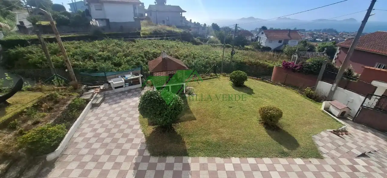 Jardín de Casa o chalet en venta en Vigo  con Calefacción, Terraza y Trastero