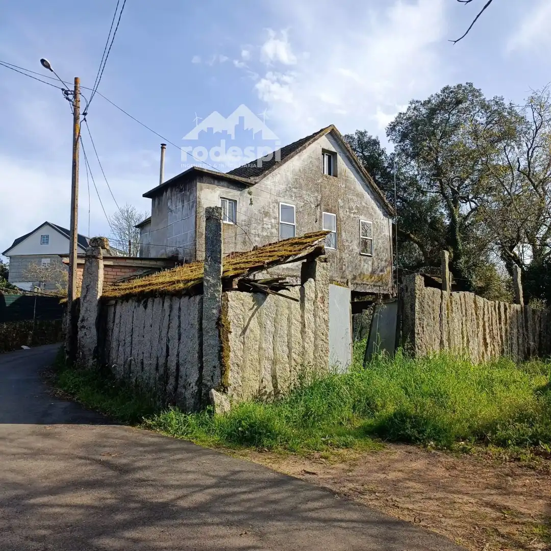 Detached homes for sale in Salvaterra de Miño