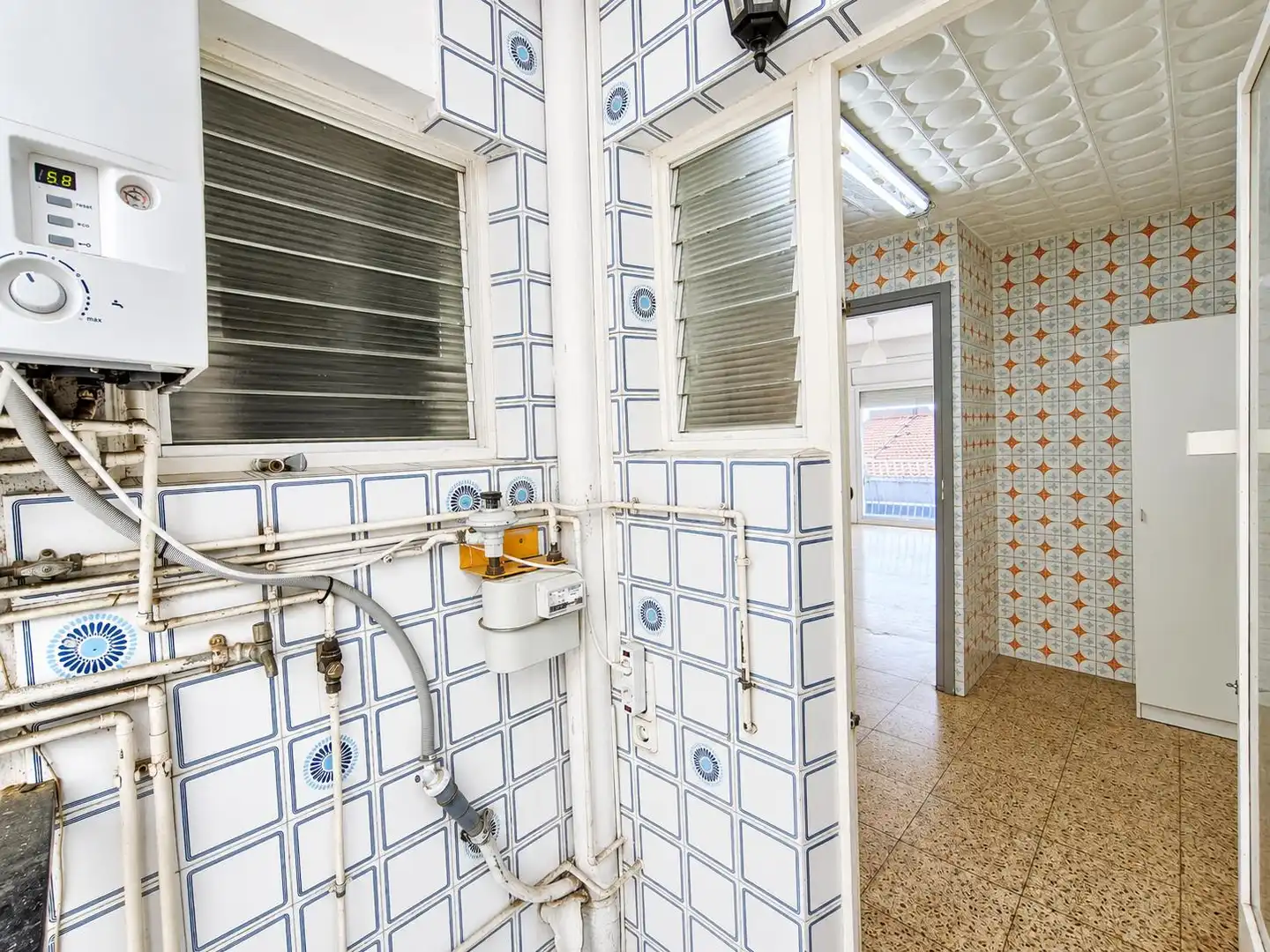 Bathroom of Flat for sale in Sabadell  with Heating, Oven and Balcony