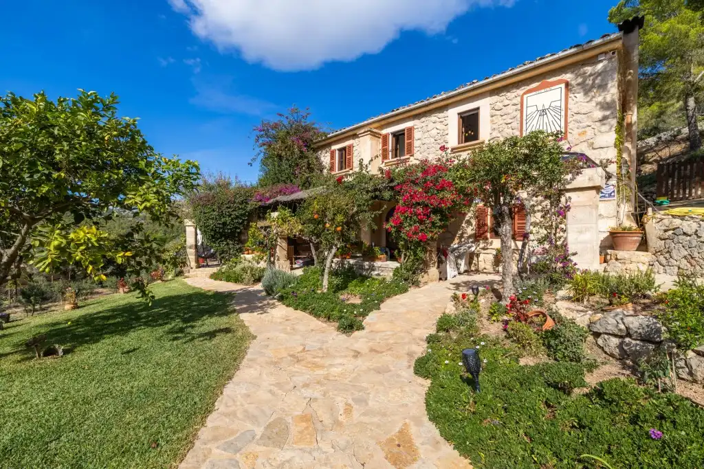 Außenansicht von Country house zum Verkauf in Andratx mit Klimaanlage, Heizung und Privatgarten