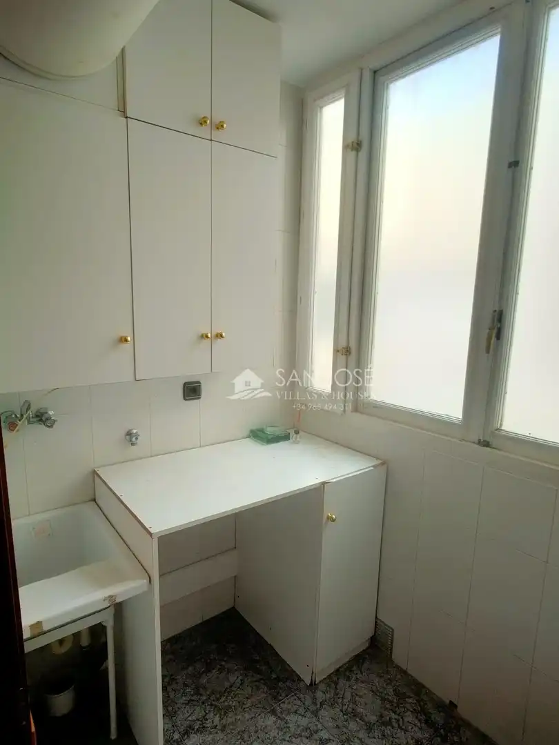 Flat with terrace for sale in Aspe Centro, imagen 13