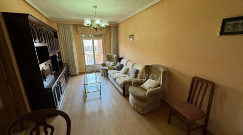 Foto 3 de Piso de alquiler en Calle Navasfrías, San Bernardo, Salamanca Capital