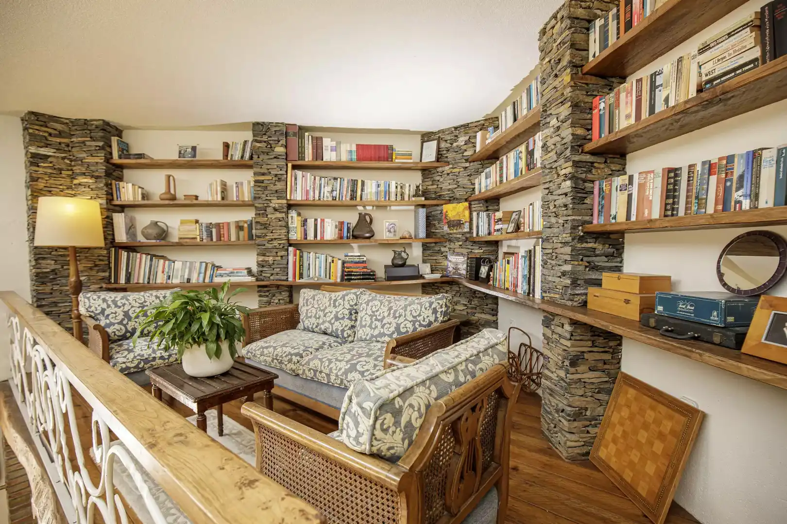 Sala d'estar de Casa o xalet en venda en Roses amb Aire condicionat, Calefacció i Jardí privat