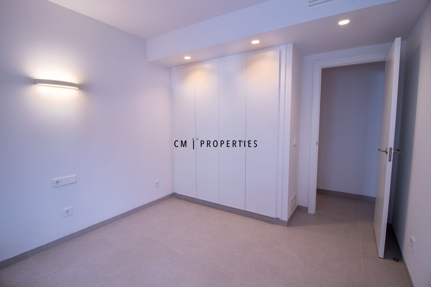 Bedroom of Flat to rent in  Valencia Capital  with Air Conditioner, Heating and Terrace