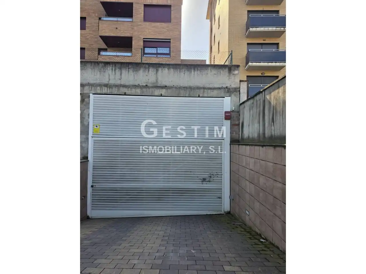 Aparcament amb ascensor en venda a Calle EIX ONZE DE SETEMBRE, imagen 15