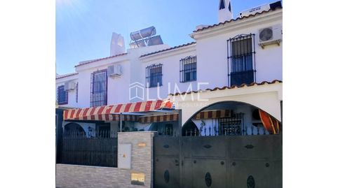 Photo 3 of Houses for sale in Urbadiez - Entrepuentes, Sevilla Capital